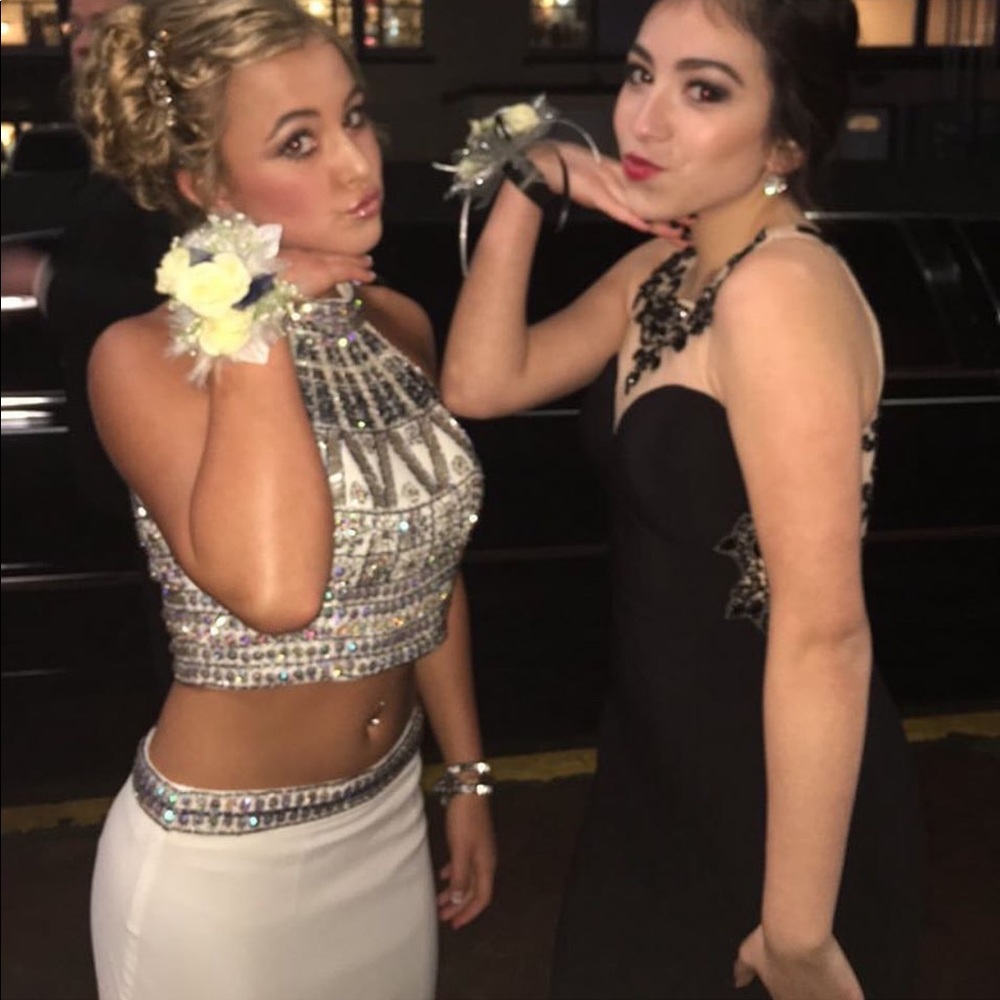 FORMAL (white one) 2piece